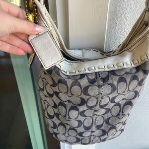 Stylish Coach Vintage 2000s denim and white monogram Patterned Women’s Bag